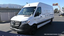 2024 Mercedes-Benz eSprinter 2500