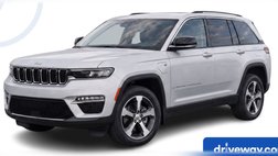 2023 Jeep Grand Cherokee Base