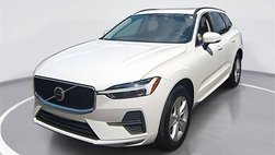 2022 Volvo XC60 B5 Momentum