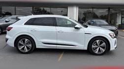 2024 Audi Q8 e-tron quattro Premium Plus