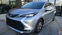 2023 Toyota Sienna XLE 7-Passenger