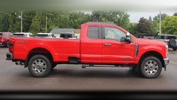 2023 Ford Super Duty F-350 Lariat