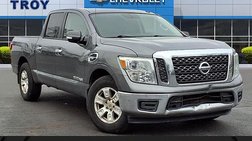2017 Nissan Titan SV