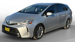 2016 Toyota Prius v Five