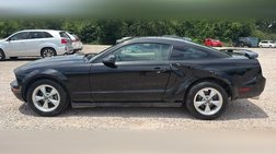 2005 Ford Mustang Premium