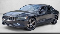 2022 Volvo S60 Recharge T8 Inscription