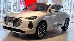 2025 Audi Q5 quattro Premium TFSI