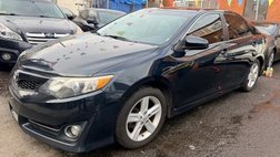 2014 Toyota Camry SE