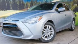 2017 Toyota Yaris iA Base
