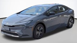 2025 Toyota Prius LE