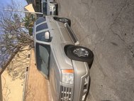 2005 Cadillac Escalade Base