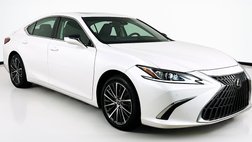 2023 Lexus ES 300h w/ Premium Package