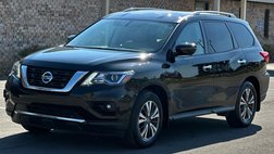 2017 Nissan Pathfinder SL