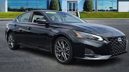 2023 Nissan Altima 2.0 SR