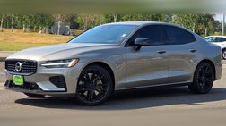 2021 Volvo S60 Recharge T8 R-Design
