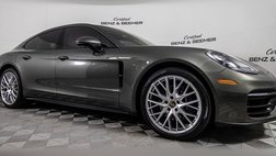 2022 Porsche Panamera 