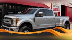 2017 Ford Super Duty F-350 Lariat