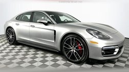 2022 Porsche Panamera GTS