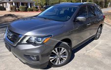 2019 Nissan Pathfinder SV