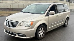 2012 Chrysler Town and Country Touring