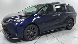 2022 Toyota Sienna XSE 7-Passenger