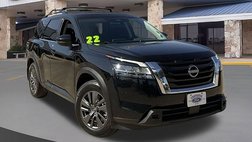 2022 Nissan Pathfinder SV
