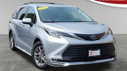 2023 Toyota Sienna XLE