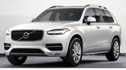 2018 Volvo XC90 T5 Momentum 7-Passenger