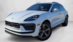 2025 Porsche Macan T