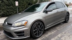 2017 Volkswagen Golf R 4Motion
