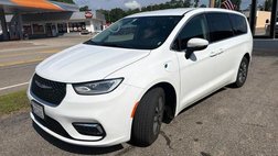 2023 Chrysler Pacifica Hybrid Touring L