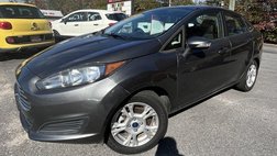 2015 Ford Fiesta SE