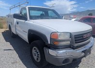 2005 GMC Sierra 2500HD 