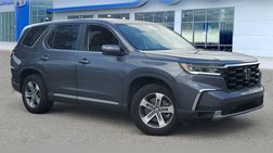 2024 Honda Pilot EX-L w/Rear Captain's Chairs