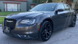 2019 Chrysler 300 S