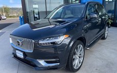 2022 Volvo XC90 Recharge T8 Inscription 6P