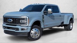 2024 Ford F-450 Super Duty Platinum