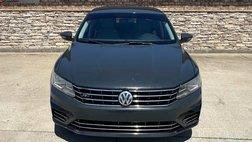 2017 Volkswagen Passat 1.8T R-Line