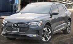 2022 Audi e-tron quattro Premium