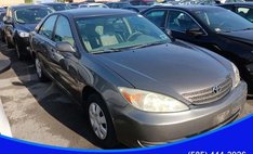 2004 Toyota Camry XLE