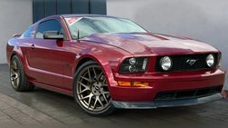 2005 Ford Mustang GT Premium