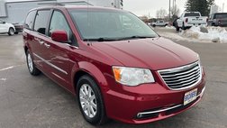 2016 Chrysler Town and Country Touring