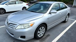 2010 Toyota Camry SE 6-Spd MT