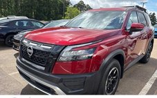 2023 Nissan Pathfinder Rock Creek
