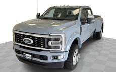 2026 Ford F-450 Super Duty Platinum