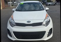 2017 Kia Rio5 LX
