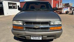 2001 Chevrolet S-10 