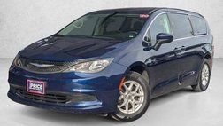 2020 Chrysler Voyager LX