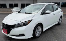 2023 Nissan LEAF S