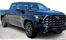 2023 Toyota Tundra Platinum HV